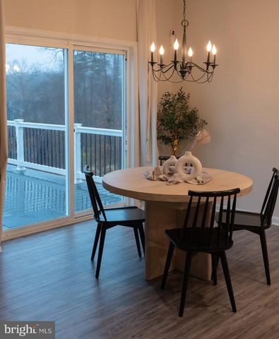 27 PORT VIEW DR, Fredericksburg, VA 22405