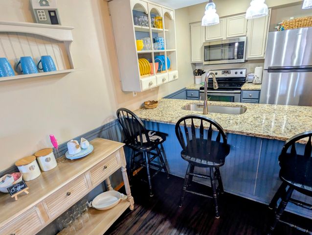 448 Notch Lane 3, Branson West, MO 65737