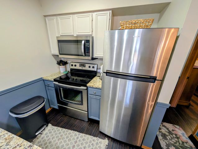 448 Notch Lane 3, Branson West, MO 65737