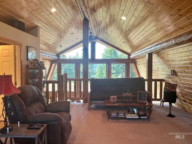 706 and 704 Canyon Rim Lane, Orofino, ID 83544