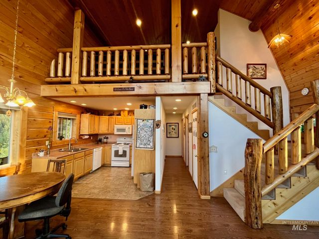 706 and 704 Canyon Rim Lane, Orofino, ID 83544