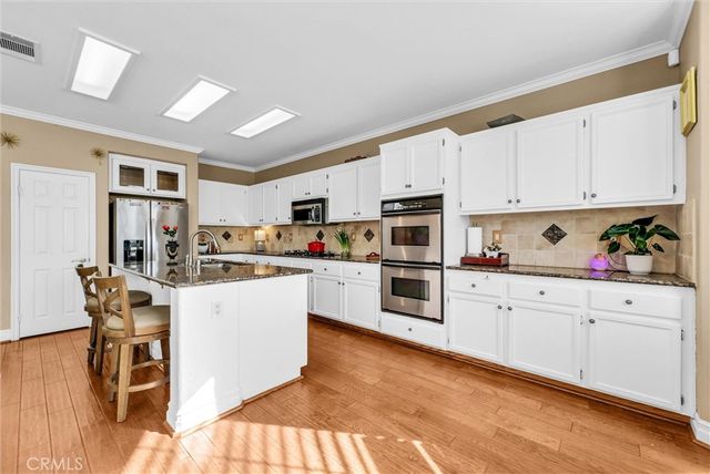 14037 Hollywood Ave, Eastvale, CA 92880