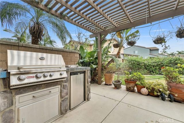 14037 Hollywood Ave, Eastvale, CA 92880