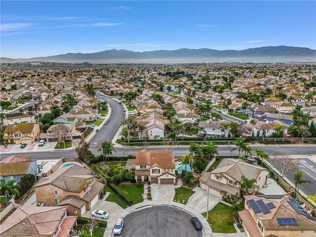14037 Hollywood Ave, Eastvale, CA 92880