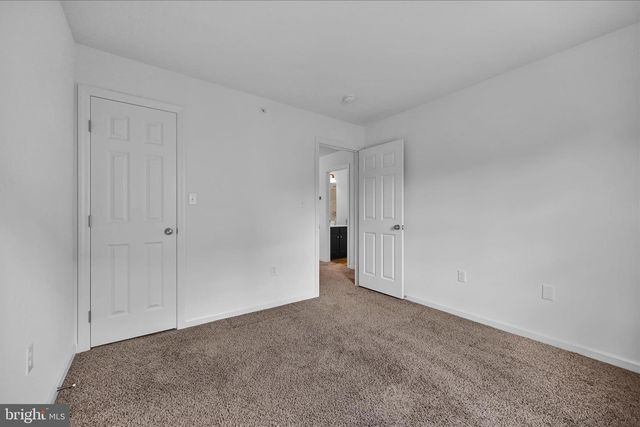 8101-J CARL WILLIAMS BLVD, Harrisburg, PA 17112