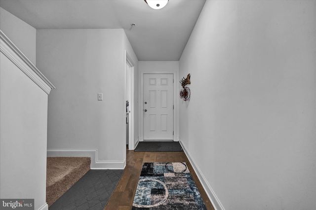 8101-J CARL WILLIAMS BLVD, Harrisburg, PA 17112