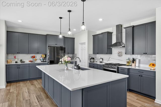 58676 Losino Drive, Lyon Charter Township, MI 48178
