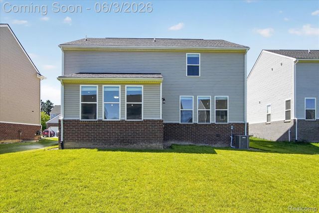 58676 Losino Drive, Lyon Charter Township, MI 48178