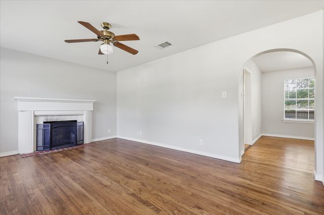 814 Anderson Street, Denton, TX 76201
