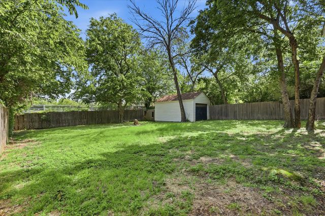814 Anderson Street, Denton, TX 76201
