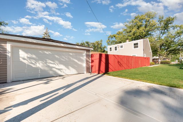 16784 Anthony Avenue, Hazel Crest, IL 60429