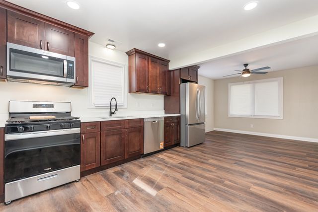 16784 Anthony Avenue, Hazel Crest, IL 60429