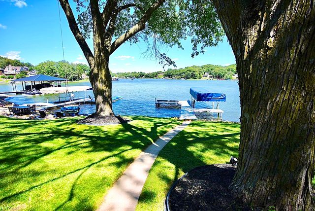 160 Hillcrest Ridge, Montezuma, IA 50171