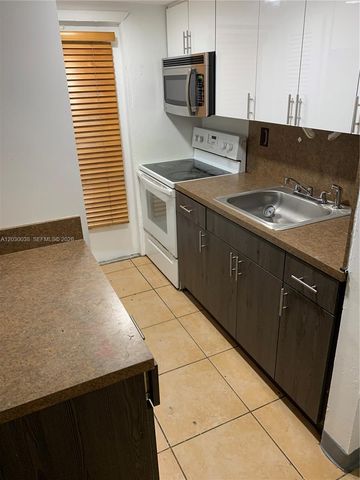1851 NE 168th St B10, North Miami Beach, FL 33162