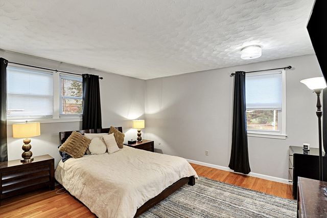 161 Fernbank Road, Springfield, MA 01129