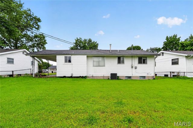 495 Benne Drive, Florissant, MO 63031