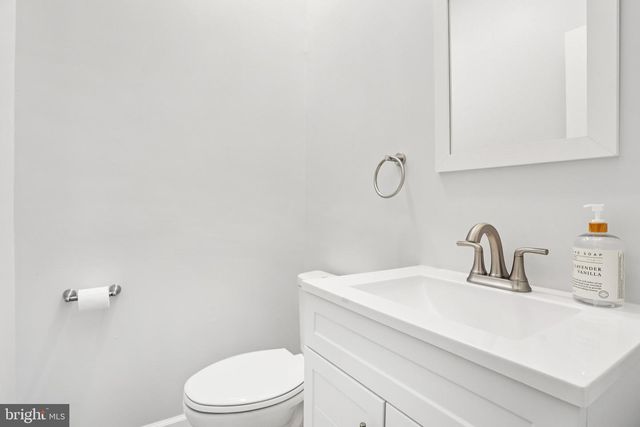 37 OSAGE TR., Medford Lakes, NJ 08055
