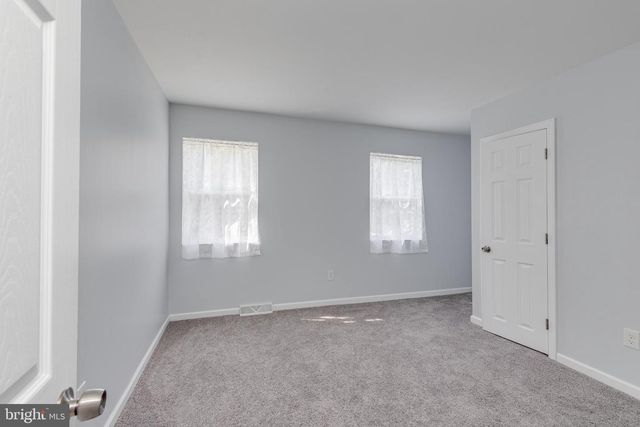 37 OSAGE TR., Medford Lakes, NJ 08055