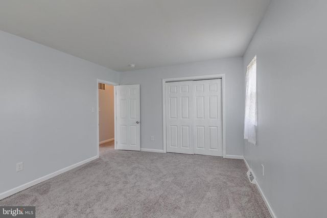 37 OSAGE TR., Medford Lakes, NJ 08055