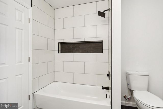 37 OSAGE TR., Medford Lakes, NJ 08055