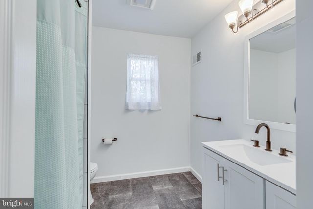 37 OSAGE TR., Medford Lakes, NJ 08055