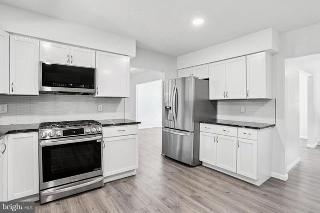 37 OSAGE TR., Medford Lakes, NJ 08055