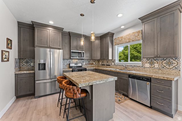 4693 E SILVER RIDGE RD, Eagle Mountain, UT 84005