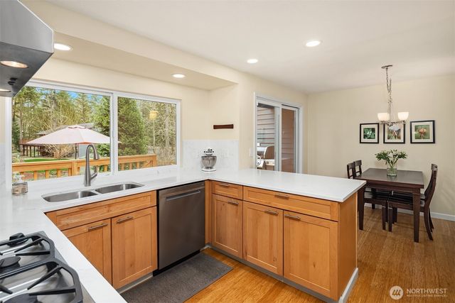 3922 229th Place SE, Sammamish, WA 98075