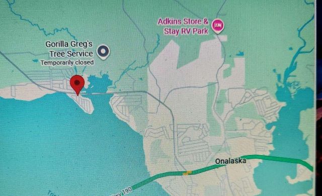 129 Lakeshore N, Onalaska, TX 77360