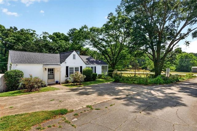 2 Highway 162, Covington, GA 30016