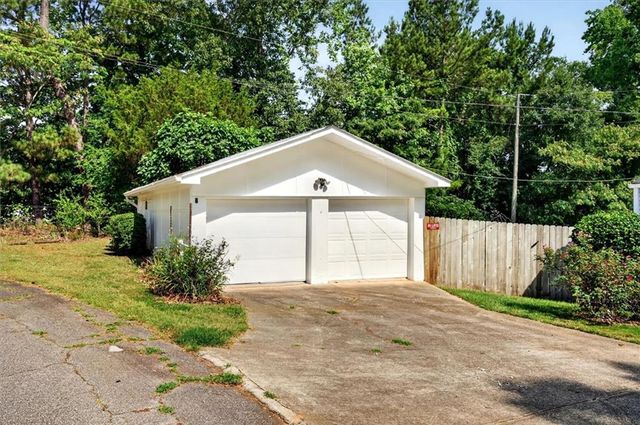 2 Highway 162, Covington, GA 30016