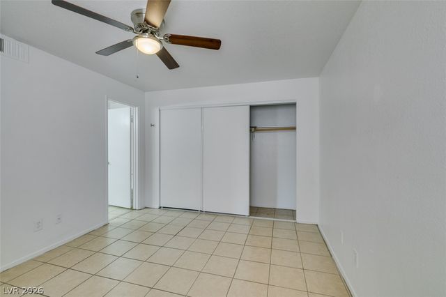 7570 West Flamingo Road 252, Las Vegas, NV 89147