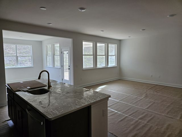 360 Stonehaus Circle, Antioch, TN 37013