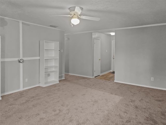 701 Idlewilde Drive, Lewisville, TX 75067