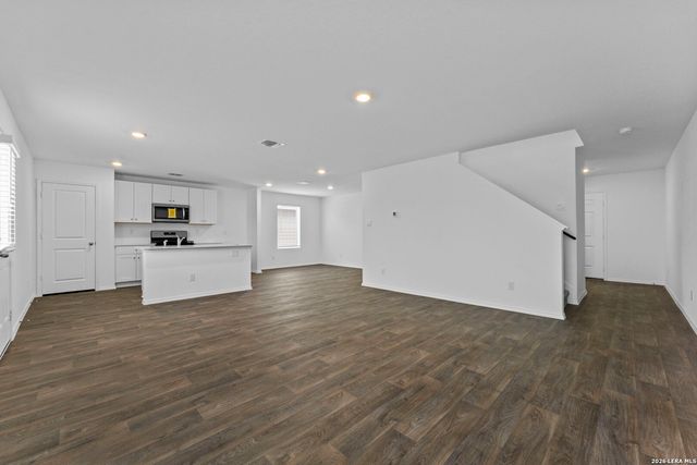 15515 Mint Patch Meadow, Von Ormy, TX 78073