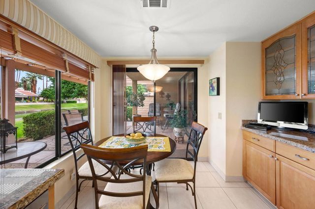 7562 Regency Drive, Palm Springs, CA 92264