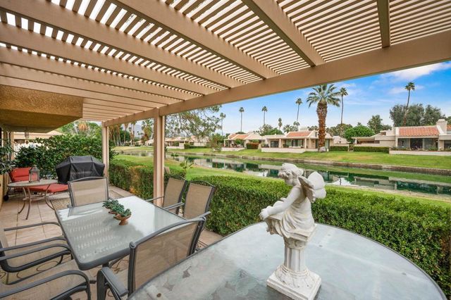 7562 Regency Drive, Palm Springs, CA 92264