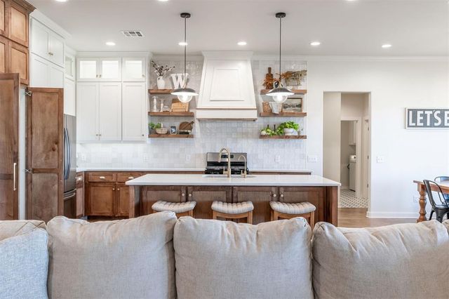 4169 Red Cedar NW Avenue, Piedmont, OK 73078