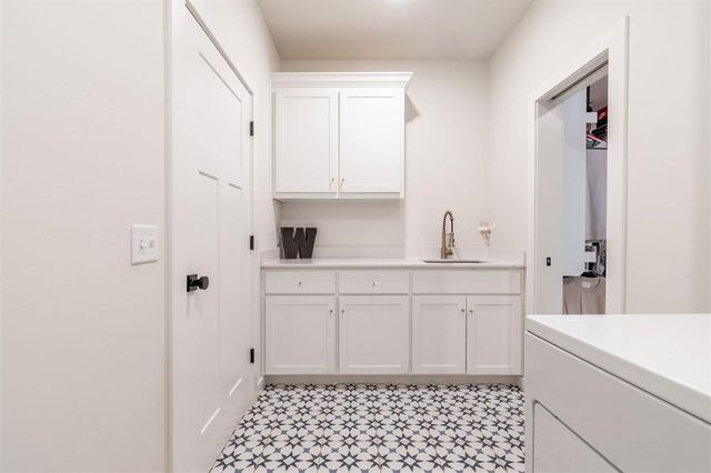 4169 Red Cedar NW Avenue, Piedmont, OK 73078