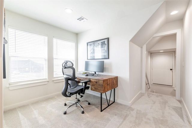 4169 Red Cedar NW Avenue, Piedmont, OK 73078