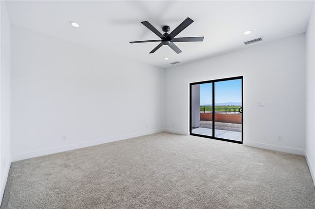 572 E Border Lane, Mohave Valley, AZ 86440