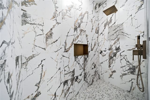 572 E Border Lane, Mohave Valley, AZ 86440