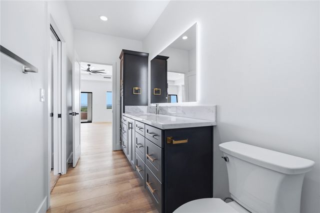 572 E Border Lane, Mohave Valley, AZ 86440