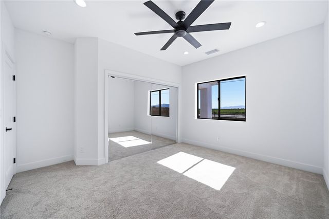 572 E Border Lane, Mohave Valley, AZ 86440