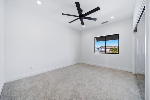 572 E Border Lane, Mohave Valley, AZ 86440