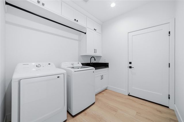 572 E Border Lane, Mohave Valley, AZ 86440