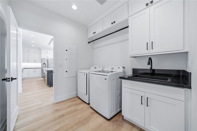 572 E Border Lane, Mohave Valley, AZ 86440