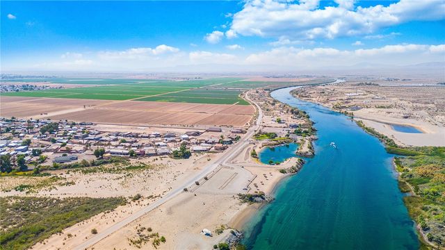 572 E Border Lane, Mohave Valley, AZ 86440