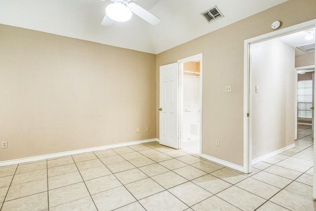 2322 Willow Dr, Portland, TX 78374