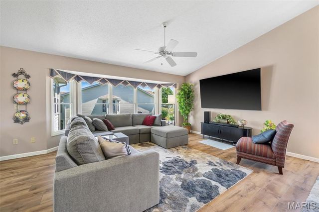 2143 Ingalls Circle 1449B, O'fallon, MO 63368